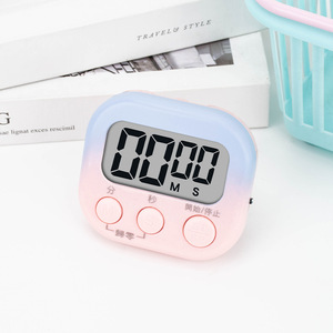 Temporizador con Pantalla LCD de Color Degradado, 60 Minutos de Cuenta Regresiva, Reloj Despertador para Cocina y Estudio, Fácil Operación, Forma Cuadrada - Product Image 3