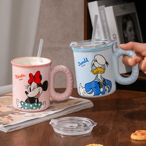 Taza Infantil <span class=keywords><strong>de</strong></span> Alta Calidad para Uso Doméstico, Resistente a Altas Temperaturas, Apta para Microondas, Taza <span class=keywords><strong>de</strong></span> Cerámica con Diseño <span class=keywords><strong>de</strong></span> Dibujos Animados, con Tapa y Pajita - Product Image 3