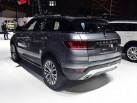 La Chine exporte des voitures d'occasion de haute qualité : Landwind X7 2.0T de 2016. Modèles populaires en stock.
