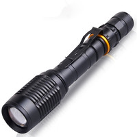 Lampe torche LED T6 à zoom haute luminosité, rechargeable, puissante, 5 modes, lampe torche tactique de poche 18650, lampe de chasse