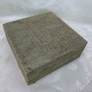 Panneaux en <span class=keywords><strong>laine</strong></span> <span class=keywords><strong>de</strong></span> <span class=keywords><strong>roche</strong></span> et aluminium sur mesure pour l'isolation des équipements industriels - Product Image 1