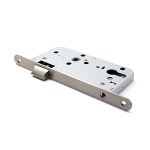 מנעול לילה 5572ZS מנעול מפתח פלדה עמיד נגד גניבה לדלתות היכן נדרשת בריחה בפעולה אחת - Product Image 2