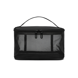 Vente en gros de trousse de toilette double couche pour femme, boîte à maquillage en maille personnalisée, trousse de toilette avec nouveau design 2026 - Product Image 1