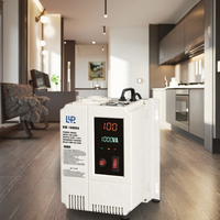 Régulateur de tension automatique mural KEBO DW-1KVA monophasé, type relais de courant alternatif, pour appareils électroménagers, protection contre les surtensions SVC numérique