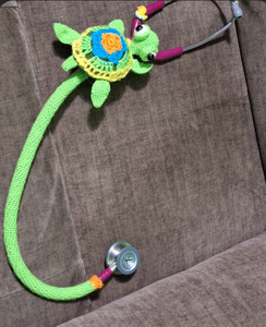 Funda de Estetoscopio Pediátrico con Diseño de Animales de Ganchillo, Funda de Estetoscopio de Jirafa de Ganchillo, Felpa Suave, para Regalo Médico para Enfermeras - Product Image 4