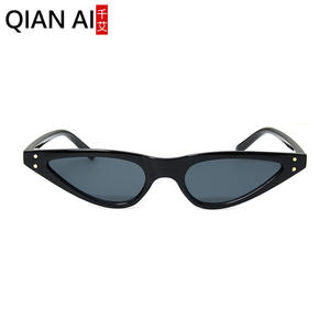 Lunettes de soleil Qian Ai à petite monture œil de chat UV400 pour femme, forme goutte d'eau, monture noire, verres en acétate - Product Image 1