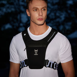 أزياء النايلون UTOBEST ، قابل للتعديل للتنفس مع شرائط عاكسة للركض الليلي - Product Image 3