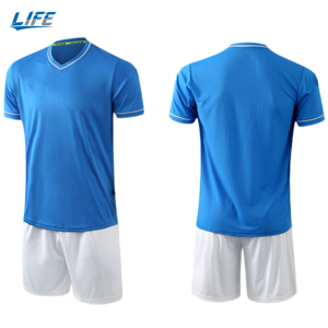 Maillot de football fonctionnel Édition Admirateur Été 2026 – Tenue professionnelle respirante à séchage rapide avec numéro et écusson personnalisables pour les matchs - Product Image 1