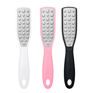 Râpe à pieds, un outil spécial pour éliminer les peaux mortes, les callosités et les peaux épaisses des talons ; une râpe à pieds double face en acier inoxydable pour usage domestique. - Product Image 5