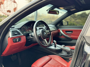 <span class=keywords><strong>BMW</strong></span> <span class=keywords><strong>Serie</strong></span> 4 Modello 2017 425i <span class=keywords><strong>Gran</strong></span> Coupé Edizione Esclusiva Pacchetto M Sport Auto Usata Guida a Sinistra Motore Turbo Sedili in Pelle - Product Image 5