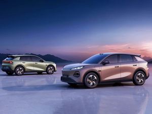 Changan Qiyuan Q07 2026, SUV hybride 5 places, 5 portes, véhicule électrique avec conduite à gauche, véhicule automobile à énergie nouvelle, moteur électrique - Product Image 2