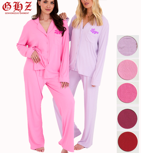 Pigiama da Donna Personalizzato in Morbido Cotone Modal <span class=keywords><strong>a</strong></span> Costine, Completo Homewear Rosa, Set Pigiama da Donna Due Pezzi - Product Image 1