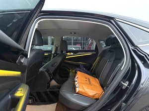 Volkswagen Passat 280TSI 1.4T Usado 2022 - Volkswagen Passat 1.4t Usado, Gasolina Turbo, Casi Nuevo, Historial de Servicio Completo - Product Image 3