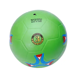 China Factory Custom professional club football ball rubber football size 5