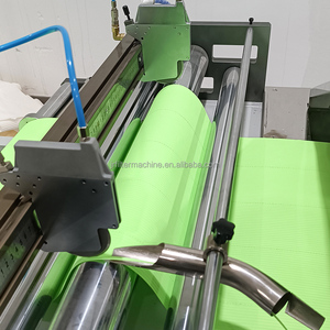 Machine à plier le papier filtre à air de type rotatif, contrôlée par PLC, entraînée par un moteur, capacité de <span class=keywords><strong>production</strong></span> de 120 m/min, machine de fabrication de filtres à air - Product Image 4