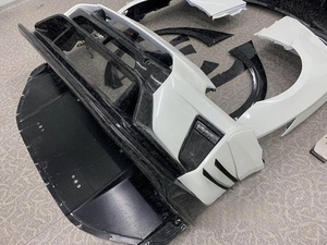 Kit Carrozzeria Vari-stile: Paraurti Anteriore, Cofano, Parafanghi, Paraurti Posteriore in Fibra di Carbonio, Adatto per <span class=keywords><strong>Nissan</strong></span> <span class=keywords><strong>GT</strong></span>-<span class=keywords><strong>R</strong></span> e R35, Cofano in Fibra di Carbonio - Product Image 4