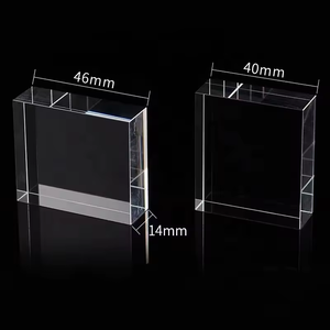 Prisma de guía de luz de bloque cuadrado de cristal de zafiro de cristal óptico al por mayor para la industria de la belleza - Product Image 1