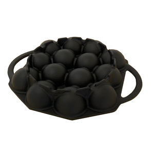 Sartén para Takoyaki de Hierro Fundido de 16 Agujeros, Apta para Inducción - Product Image 2