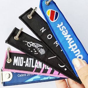 Porte-clés d'avion en tissu brodé personnalisé avec logo de marque, le moins cher, pour avant le vol - Product Image 1