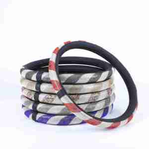 Cubiertas de lujo para <span class=keywords><strong>volante</strong></span> de coche <span class=keywords><strong>con</strong></span> logotipo personalizado, resistentes al desgaste, brillantes, diamantes de imitación, purpurina para <span class=keywords><strong>mujer</strong></span> - Product Image 1