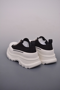 Zapatos de Plataforma de Alta Calidad para Mujer, Calzado de Lona de Diseñador McQueenes, Zapatos de Mujer Transpirables, Elegantes y Modernos - Product Image 2