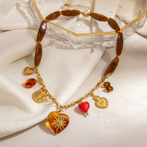 Collar de acero inoxidable con forma de corazón, colgante de resina y dijes para mujer, joyería de moda. - Product Image 3