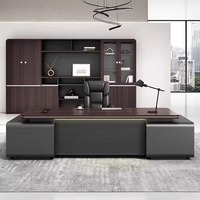 Bureau de direction en forme de L avec hub d'alimentation intégré, prise de charge USB, table de bureau intelligente pour PDG, mobilier moderne pour chef d'entreprise
