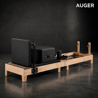 Machine de Pilates Reformer professionnelle AUGER avec cadre en bois massif, ressorts, cordes et système de poulies