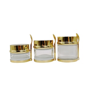 Tarro de cristal cosmético al por mayor con tapa dorada y logotipo personalizado, contenedor vacío para crema con cuchara para el cuidado de la piel - Product Image 5