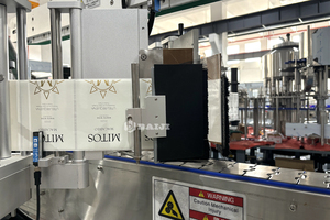 Etiquetadora adhesiva automática de botellas de vino de Ron Vodka <span class=keywords><strong>Wishky</strong></span> a buen precio - Product Image 5