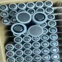Batería de Iones de Litio Molicel INR18650-P26A 18650 de 2600 mAh, Alta Potencia, 3.6 V, Recargable, Celda Cilíndrica para Paquetes de Baterías DIY