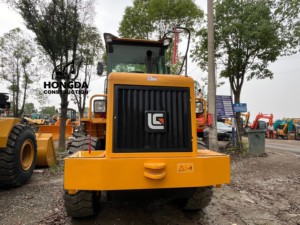 Cargador de ruedas Liugong 836 usado, buena función, maquinaria de construcción, China, carga nominal de 3 toneladas, venta de cargador frontal hidráulico Kawasaki - Product Image 3