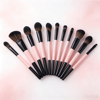 Harga Grosir 8-Piece Baked Shimmer Blush Pallets Setting Spray Loose Powder Sets Alat Makeup Bulu Lembut Lip Balm Concealer