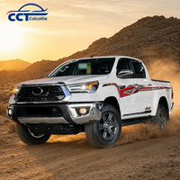 Nouveaux autocollants latéraux de carrosserie en PVC pour Hilux Double Cab 2025 – Personnalisation graphique moderne avec logo et rayures