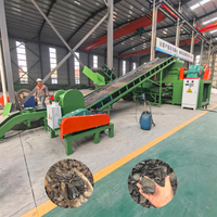 Machine à déchiqueter les pneus industriels / Déchiqueteuse de pneus - Équipement de recyclage robuste pour la découpe de pneus et la production de granulés