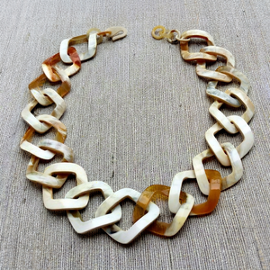 MN EXPORTS - Fornituras de Joyería de Primera Calidad Hechas a Mano con Diseño de Corazón y Cadena de Eslabones, Provenientes de Uttar Pradesh - Product Image 1