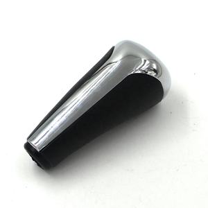 Pour Citroen C2 C3 pour Peugeot <span class=keywords><strong>206</strong></span> 207 307 408 Chrome plastique Transmission automatique <span class=keywords><strong>pommeau</strong></span> <span class=keywords><strong>de</strong></span> <span class=keywords><strong>levier</strong></span> <span class=keywords><strong>de</strong></span> <span class=keywords><strong>vitesse</strong></span> manette <span class=keywords><strong>de</strong></span> <span class=keywords><strong>vitesse</strong></span> <span class=keywords><strong>levier</strong></span> bâton couverture - Product Image 4