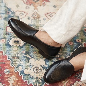 Mocasines para Hombre 2025 - Estilo Británico Moderno, Versátil, Casual, Punta Cuadrada, Tacón Plano, con Cordones, Ligeros, Antideslizantes, para Oficina y Trabajo - Product Image 6