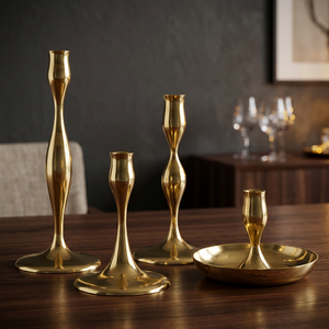 เชิงเทียนทองเหลืองทำมือ งานฝีมือประณีต รุ่น DMB-124 - Product Image 1