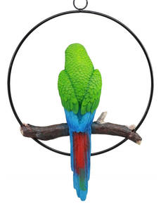 Hars Tuin Vogels Patio Home Tuin Opknoping Scarlet Macaw Papegaai Neerstrijken Op Tak In Metalen Ronde Ring Figurine Sculptuur - Product Image 2