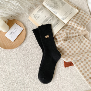 Chaussettes pour femmes Zenske Carape OEM en gros, de haute qualité, doublées de polaire, en laine épaisse, chaudes, roses, brodées d'un ours - Product Image 5