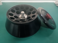 Vente à prix d'usine : Centrifugeuse réfrigérée au sol pour sacs de sang total et de plasma séparé