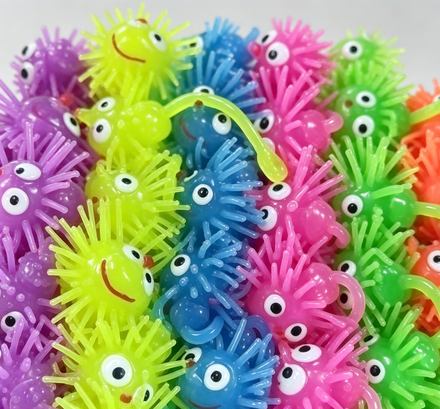 Mini Light up Smile Puffer Ball Flashing Spiky Sensory Ball Soft Squeeze Stress Relief Toy for Kids Party Favor