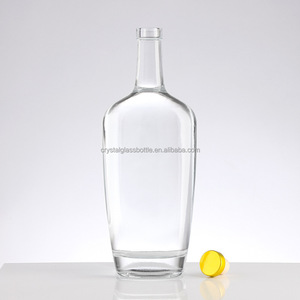 Botella de Vidrio Plana Napoleón de 750 ml con Etiqueta Personalizada Premium y Tapa de Madera de Polímero para Whisky, <span class=keywords><strong>Brandy</strong></span>, Vodka, Pisco, Tequila y Licores - Product Image 3