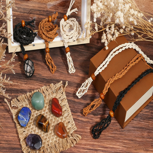 7 buah kristal alami batu bergulir Yoga kristal kuarsa anyaman tangan tas jaring liontin Set kalung grosir - Product Image 4