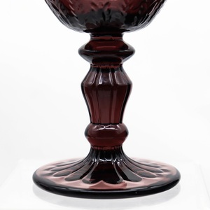 Eleganti Bicchieri da Vino in Vetro Vintage con Motivi Floreali in Rilievo, Materiale Ecologico Senza Piombo, Capacità 230ml - Product Image 3