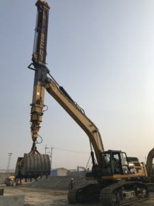 Brazo telescópico de excavadora y pluma de largo alcance a la venta - Product Image 2