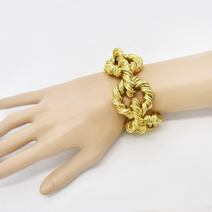 New European and American Personality Exaggerated Heavy Industry Clavicle Chain Simple Resin Chain Bracelet Wholesale