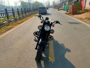 دراجة نارية ريبل 250 سي سي كلاسيكية - دراجة صينية الصنع بنظام حقن الوقود الإلكتروني للقيادة الرياضية والترفيهية - Product Image 5