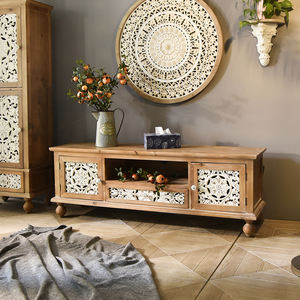 Meuble TV rustique vintage en bois sculpté de 70 pouces, style ferme, fait main, pour salon, unité de rangement - Product Image 2